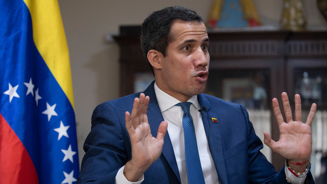 Guaidó califica de "estrategia certera" el plan de vacunación contra el covid-19 en Colombia aunque excluye a los venezolanos en situación irregular