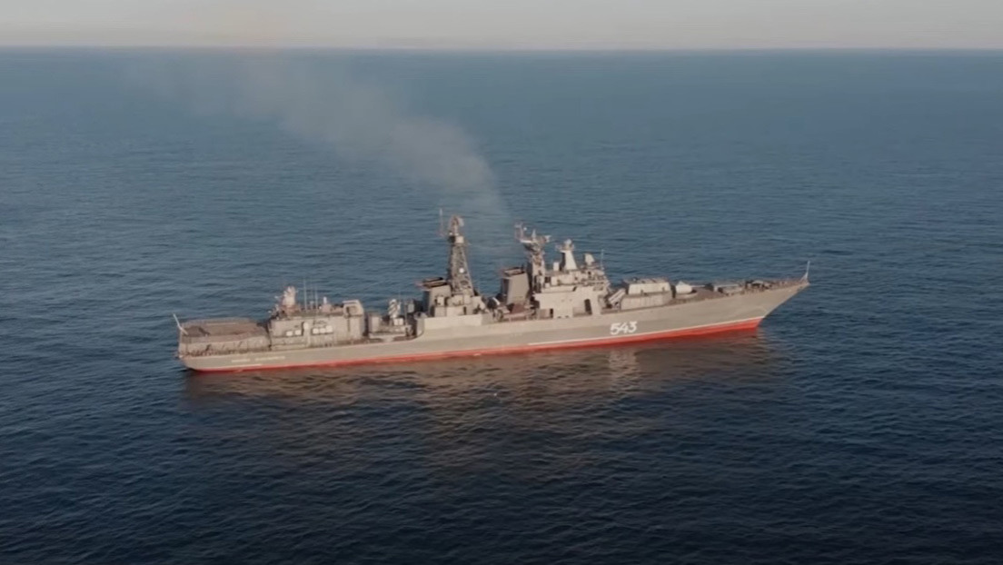 VIDEO: Modernizada fragata rusa realiza ejercicios con misiles antibuque en el Pacífico
