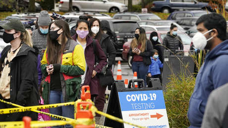 EE.UU. reporta un nuevo récord de contagios con coronavirus, con más de 225.000 casos en un día