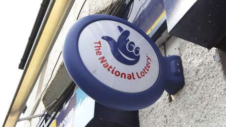 Pareja se queda sin 1,4 millones de dólares, después de que la novia cambiara la combinación del Euromillones