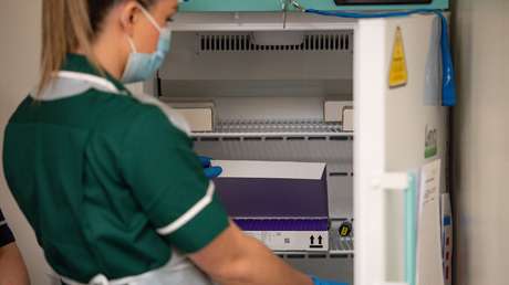 Despiden a una enfermera tras revelar en TikTok que no respeta las normas anticovid