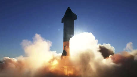 Jeff Bezos felicita a SpaceX por la prueba de Starship, cuyo prototipo de nave espacial explotó al tratar de aterrizar