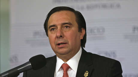 Abogado de las víctimas de Ayotzinapa afirma que México busca la salida de Tomás Zerón de Israel para extraditarlo