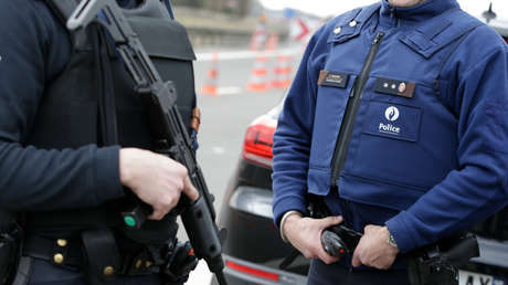 Cuatro pasajeros de un tren belga amenazan con volarlo si no se bajan "los judíos cancerígenos"