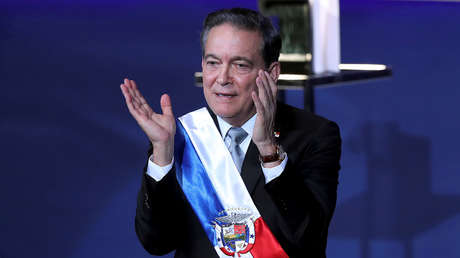 Piden evaluar el estado mental del presidente de Panamá por decir que si se contagia de coronavirus se la va a "rifar" y saldrá a la calle