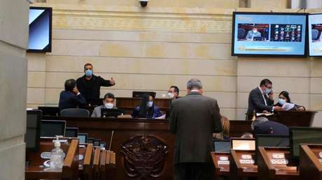 Colombia aprueba la paridad de género en las listas electorales