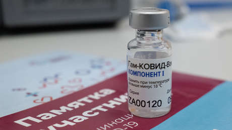 Moscú comienza la vacunación contra el coronavirus de personas mayores de 60 años