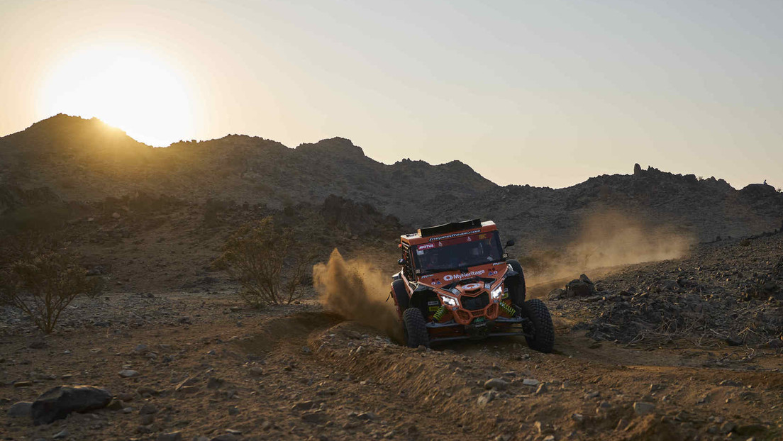 Un piloto abandona el Rally Dakar y varios tienen problemas tras recibir gasolina adulterada