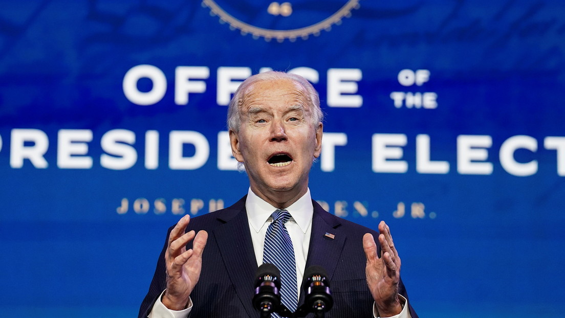 "No se atrevan a llamarlos manifestantes": Biden califica como "terroristas domésticos" a quienes irrumpieron en el Capitolio