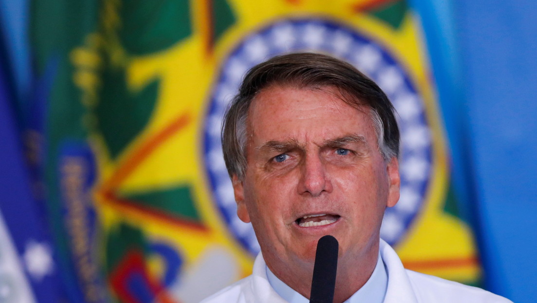 Bolsonaro señala a Ford de "no decir la verdad" sobre las razones de su retiro de Brasil y lanza su propia teoría