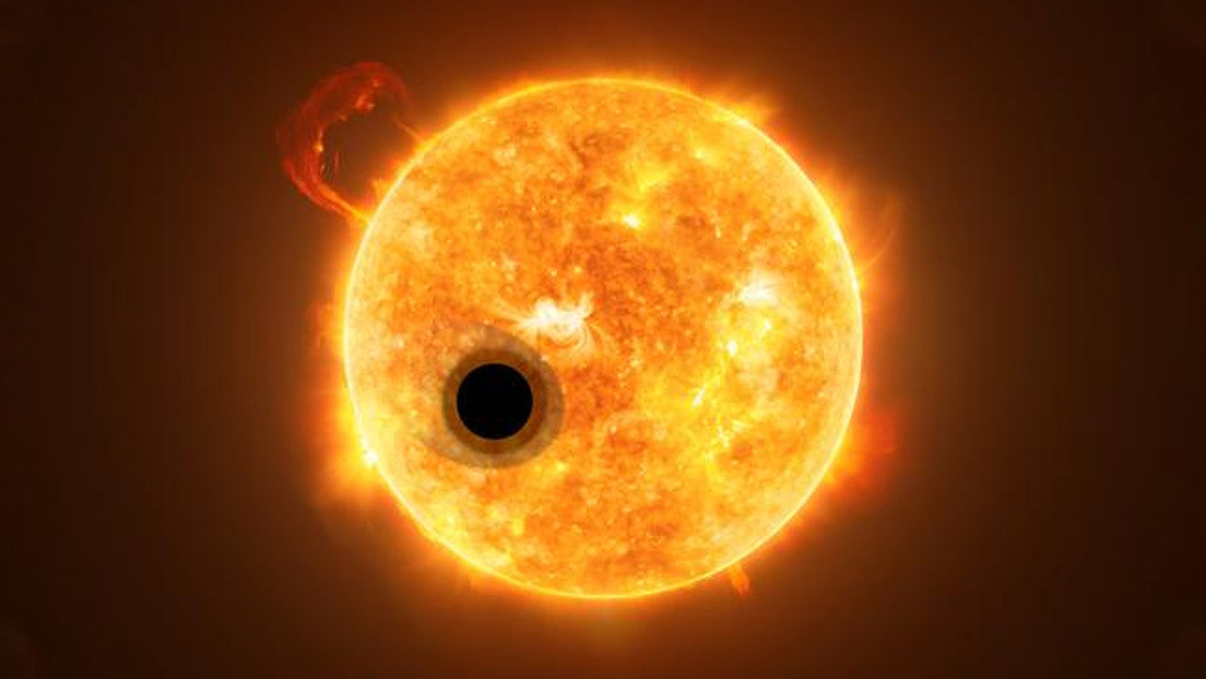 Descubren que un exoplaneta gigante es menos denso de lo que se pensaba y lo comparan con el "algodón de azúcar"