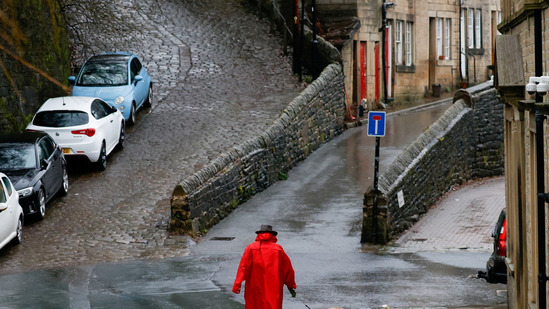 Ordenan evacuaciones en Reino Unido por severo riesgo de calamidades al paso de la tormenta Christoph