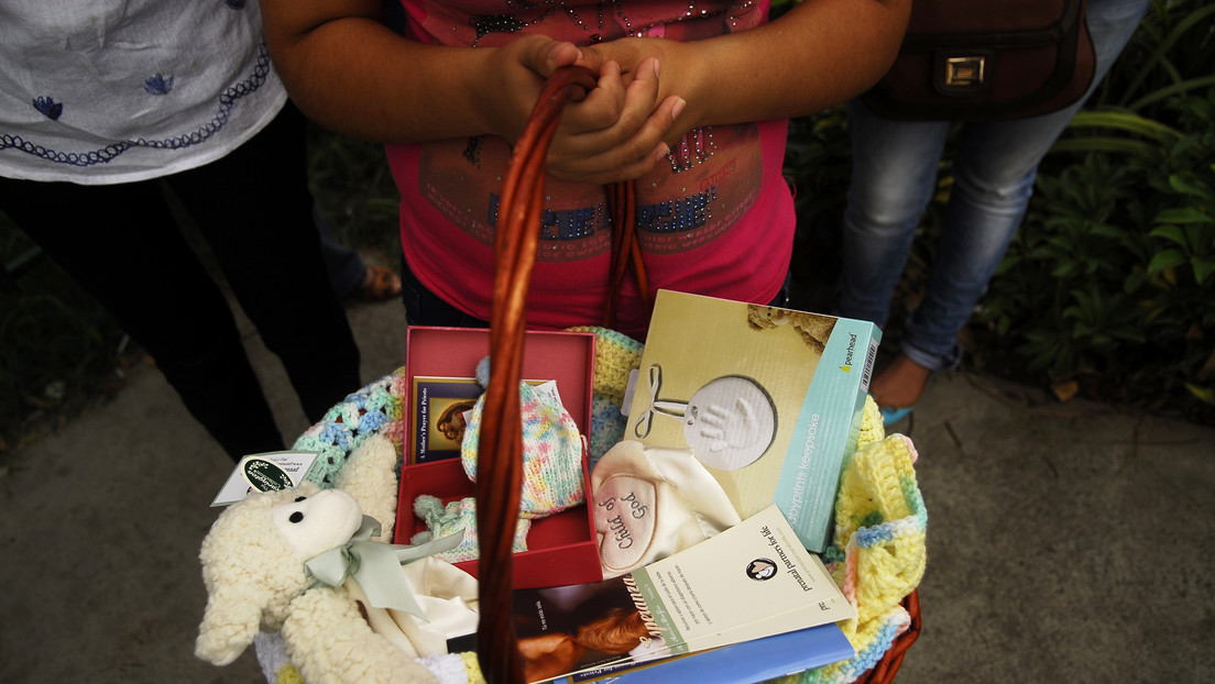 El Salvador, el país que obliga a sus niñas embarazadas a ser madres