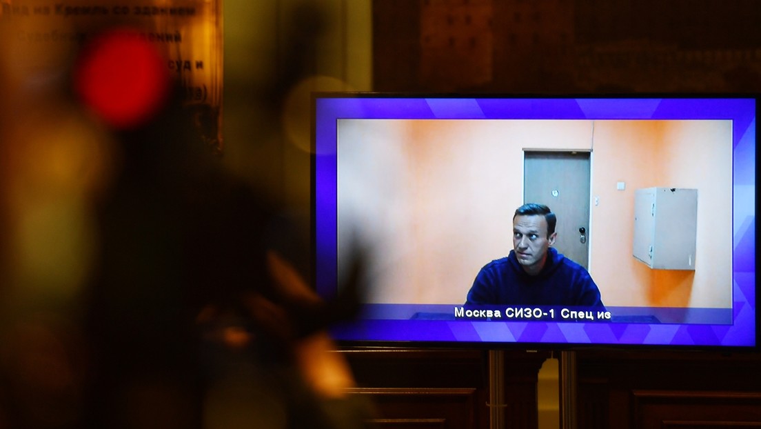 Consideran legítimo el arresto de Alexéi Navalny en una audiencia judicial
