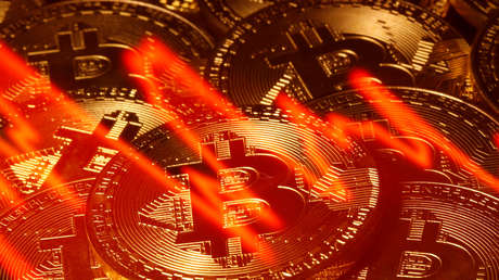 El bitcóin registra su mayor caída desde marzo tras alcanzar su máximo histórico