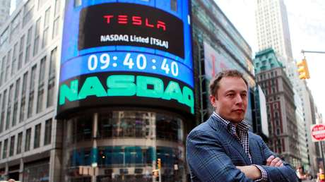 Elon Musk deja de ser la persona más rica del planeta tras perder 13.500 millones de dólares en un día, según Forbes