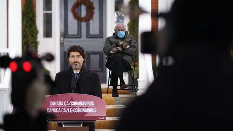 Trudeau saca provecho de los memes de Bernie Sanders e insta a la gente a quedarse en casa en medio de la pandemia