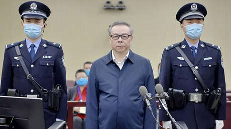 Exjefe de una empresa estatal china de gestión de activos, ejecutado por cargos de sobornos y malversación por valor de 260 millones de dólares