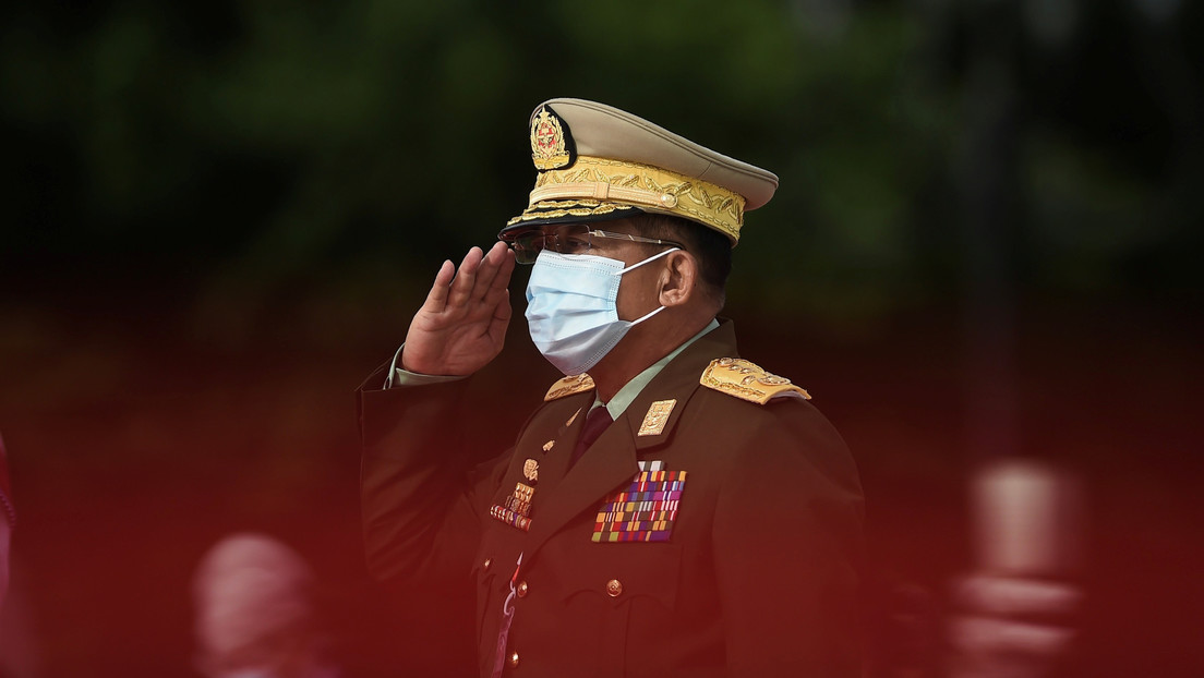 El Ejército de Birmania anuncia la detención de altos dirigentes del país y declara el estado de emergencia por un año