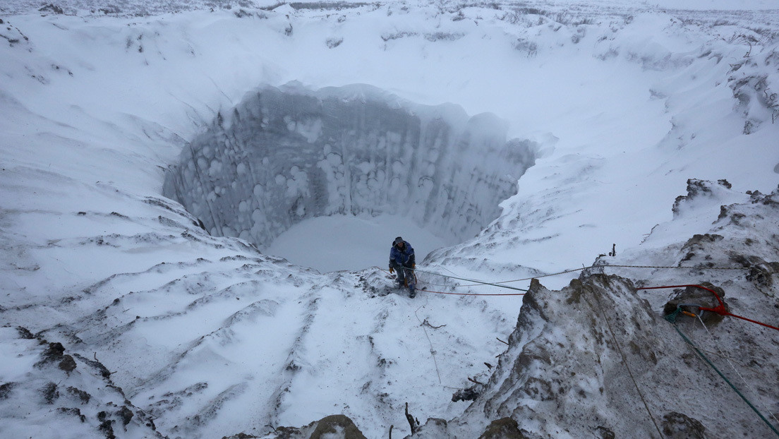 Científicos encuentran 3 nuevos cráteres en el permafrost de Siberia mediante Google Earth