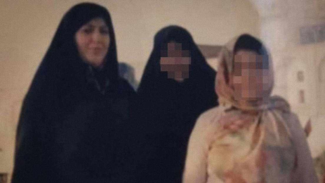Cuelgan a una iraní por matar a su esposo, momentos después de que falleciera de un ataque al corazón