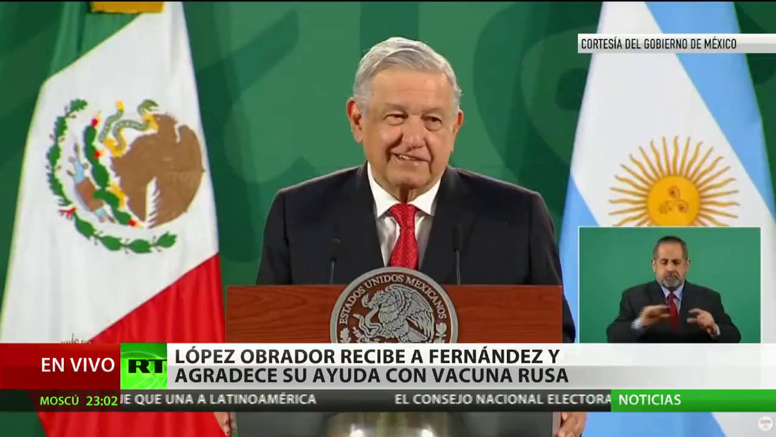 López Obrador recibe a Fernández y agradece su ayuda con la vacuna rusa