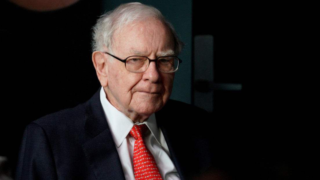 Warren Buffett: "Todo lo que se requiere para ganar en el mercado de valores es tiempo, calma, diversificación y minimización de tarifas"