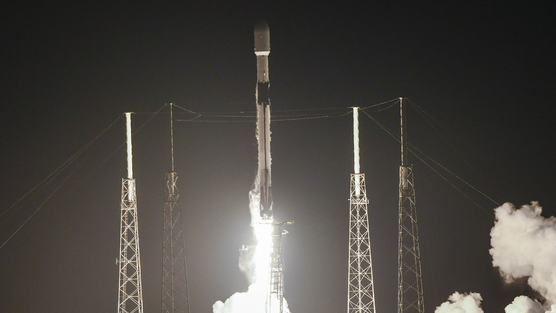 SpaceX pospone en el último minuto el lanzamiento de 60 nuevos satélites Starlink