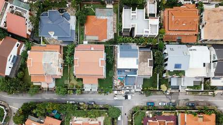 Una niña evita que sus padres acaben en la calle tras hacer una 'oferta' que conmueve a los vendedores de una casa