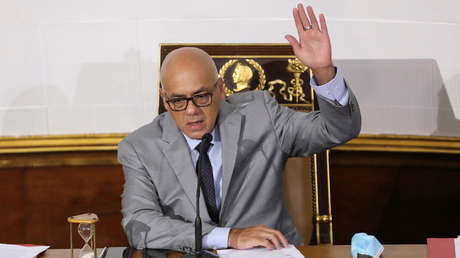 Parlamento venezolano pide a la Fiscalía tramitar ante Interpol la captura del responsable de planificar un atentado contra la sede legislativa