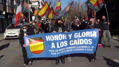 Líneas inquebrantables: cómo la prensa española frivolizó a los nazis