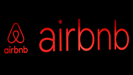 Airbnb expulsa de su plataforma a una turista de EE.UU. que le arrojó un trago a una mujer en silla de ruedas en Puerto Rico