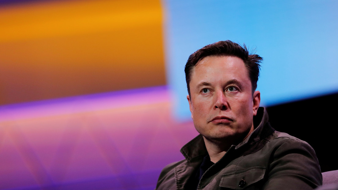 Elon Musk perdió 27.000 millones de dólares esta semana tras el colapso de Tesla en bolsa