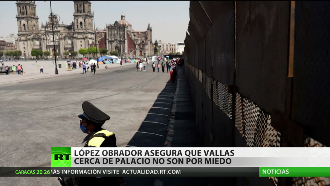 México: López Obrador asegura que las vallas colocadas alrededor del Palacio Nacional no son por miedo