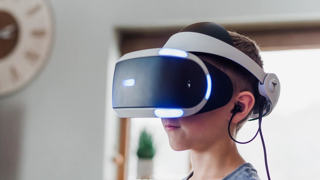 Reportan que Apple lanzará en el 2022 un casco de realidad aumentada con pantallas transparentes