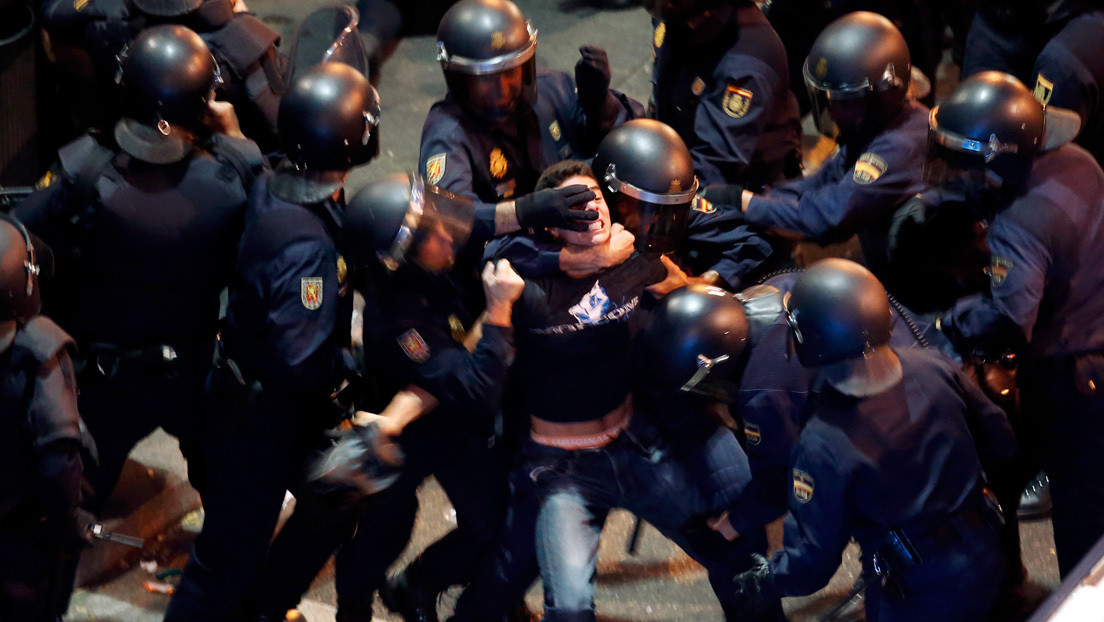 A 8 años de 'Rodea el Congreso': piden cárcel para 21 manifestantes mientras la Justicia europea condena a España por no investigar abusos policiales