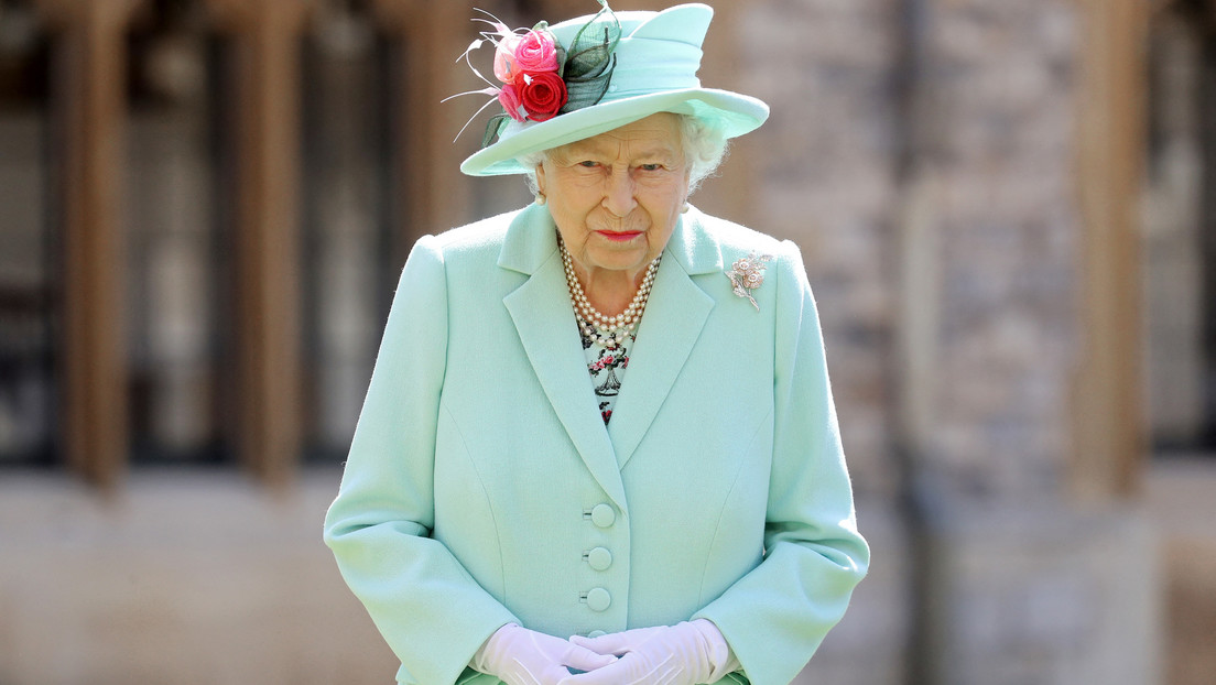 La reina Isabel II rompe el silencio tras la entrevista del príncipe Enrique y Meghan Markle