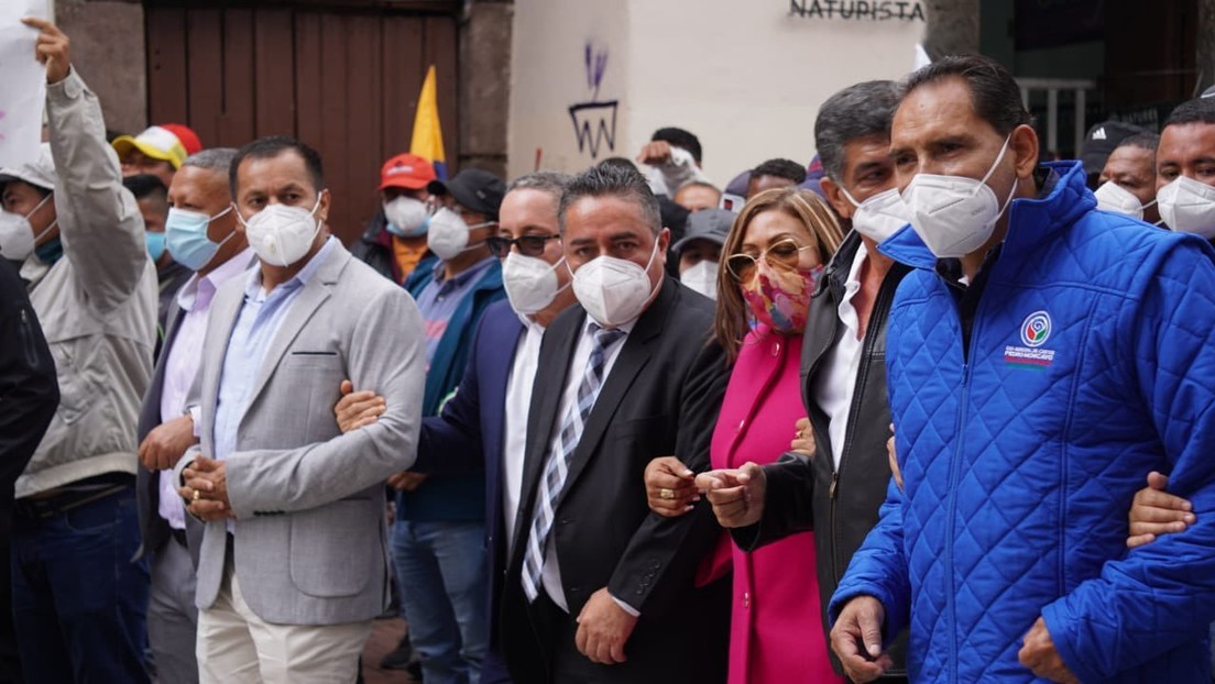 Incidentes en la marcha de alcaldes de Ecuador que exige a Moreno el pago de una deuda de más de 1.000 millones de dólares a los municipios