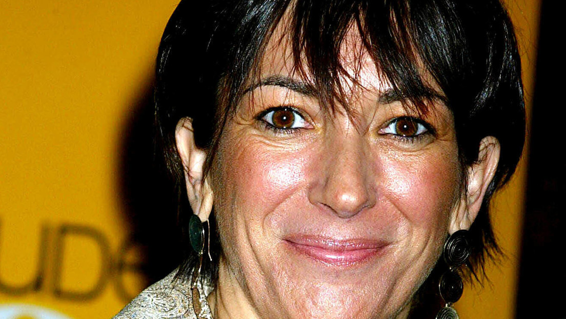 El hermano de Ghislaine Maxwell afirma que ella está por perder su cabello en una prisión preventiva "equivalente a tortura"