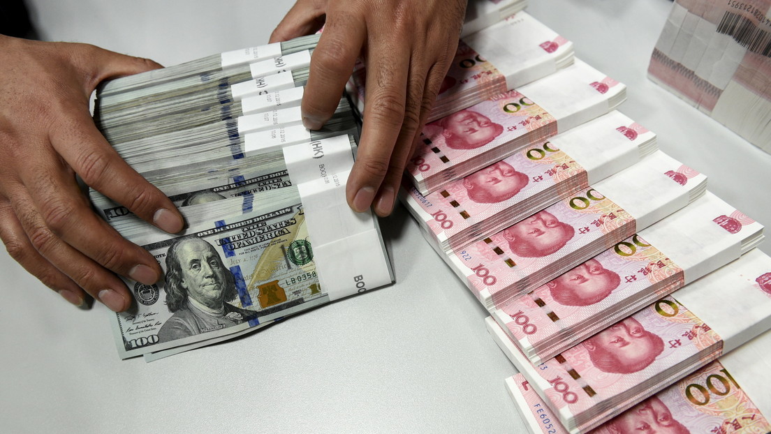Bancos occidentales inyectan miles de millones en China "atraídos como una polilla a una llama", señala un inversionista