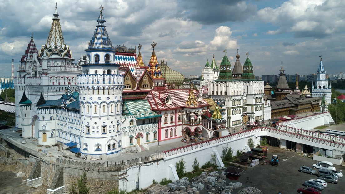 Se produce un incendio en el Kremlin de Izmáilovo, un complejo cultural y turístico en Moscú