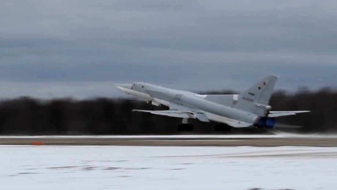 Mueren 3 pilotos de un bombardero estratégico ruso Tu-22M3 por un fallo del sistema de eyección