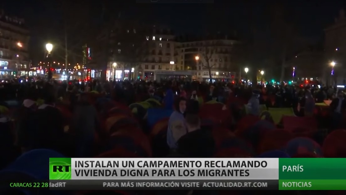 En pleno centro de París instalan un campamento en reclamo de vivienda digna para los migrantes
