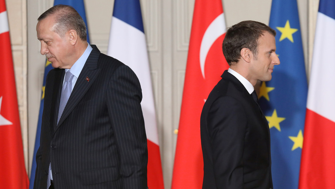 Turquía condena los comentarios "peligrosos" e "inaceptables" de Macron sobre la supuesta interferencia de Ankara en las presidenciales de Francia