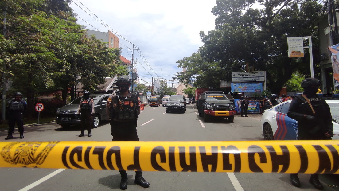 Un presunto ataque suicida frente a una iglesia católica deja varios heridos en Indonesia