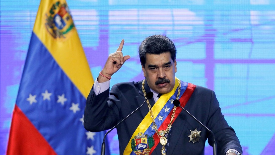 Venezuela acusa a Facebook de "totalitarismo digital" tras la suspensión de la cuenta de Nicolás Maduro