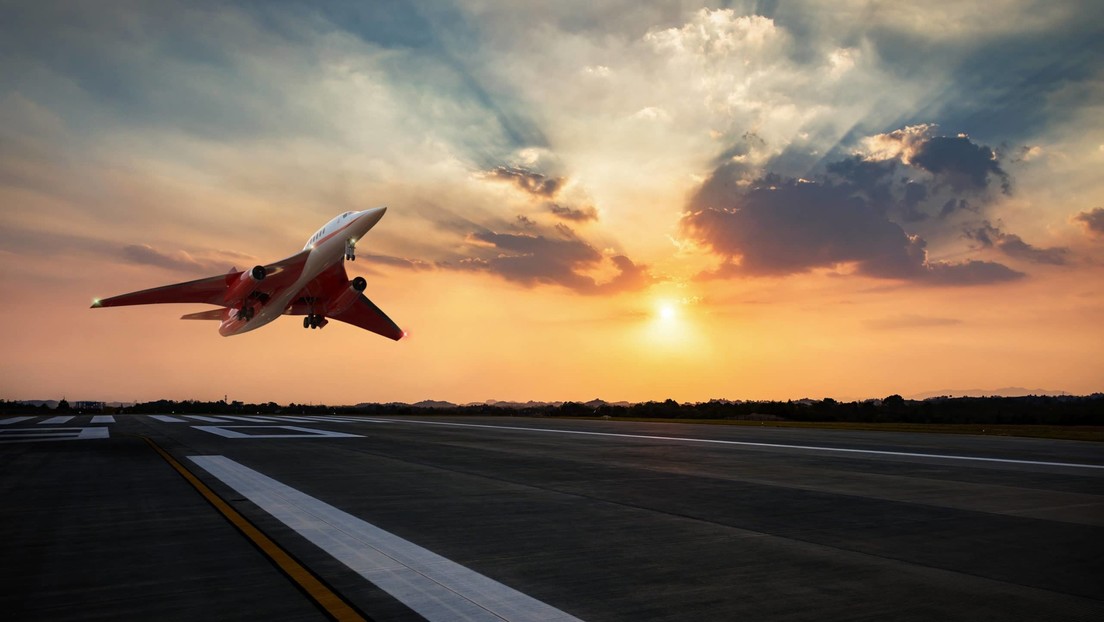 Aerion presenta un avión supersónico para 50 pasajeros y velocidad de Mach 4