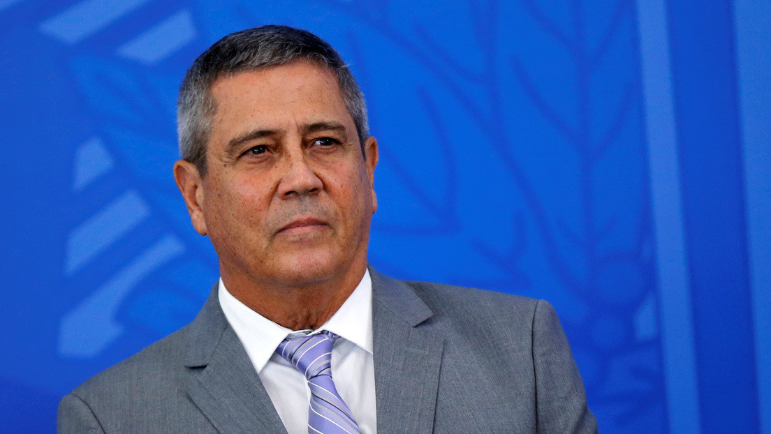 El nuevo ministro de Defensa de Brasil dice que el golpe militar de 1964 debe ser "celebrado" en su contexto histórico