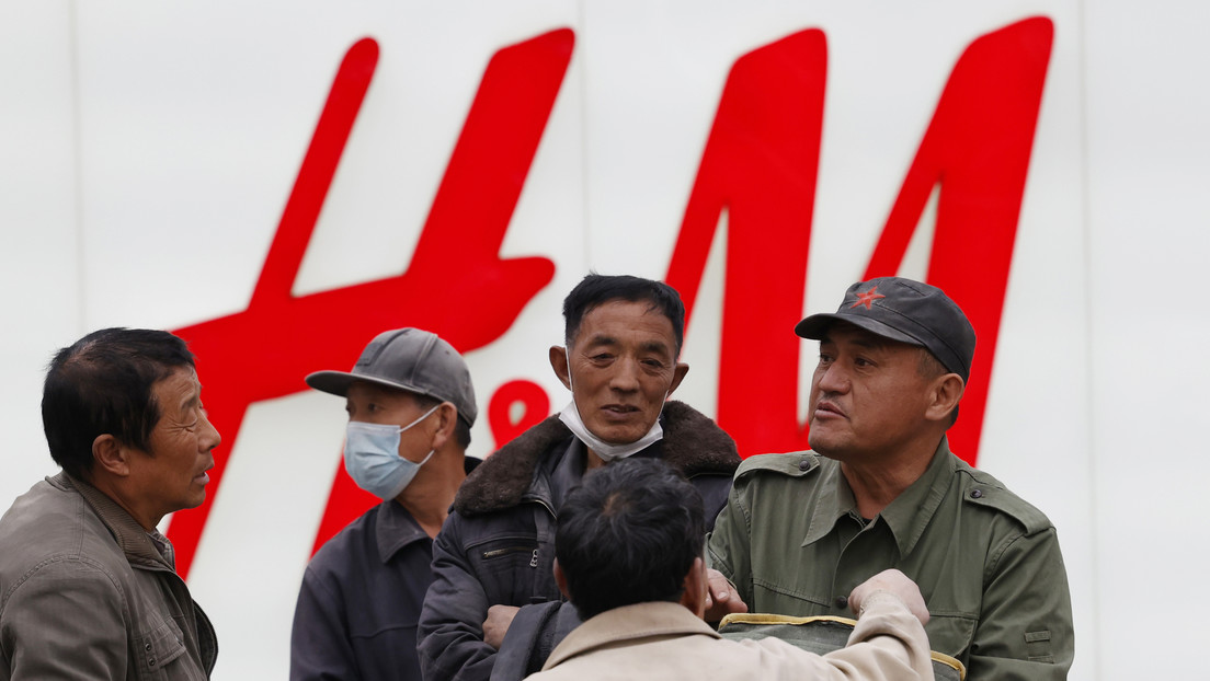 H&M se dispone a "recuperar la confianza de China" tras la controversia sobre el algodón de Xinjiang