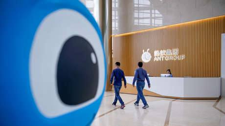 Bloomberg: Empleados de la empresa Ant Group de Jack Ma renuncian debido a la paralización de su salida a bolsa
